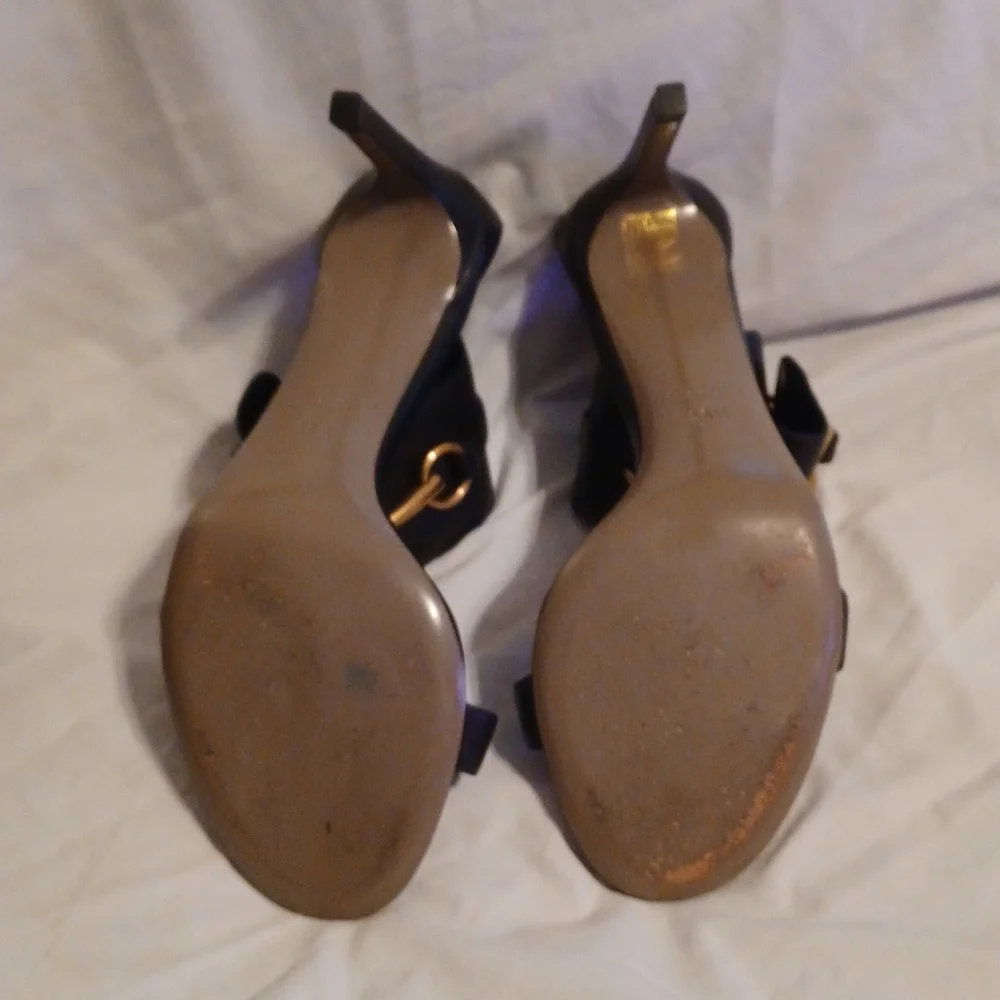 Gucci - Picture 4 of 4